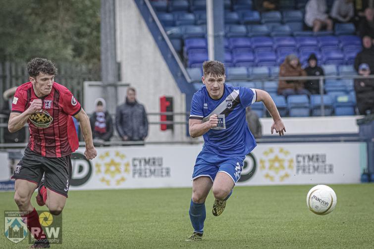 Danny Williams on the attack for Haverfordwest County